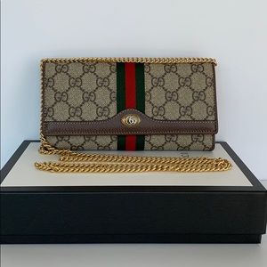 NWT AUTHENTIC GUCCI CROSSBODY BAG